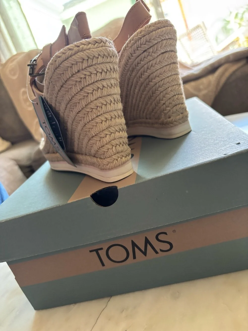 TOMS Platform Espadrille Wedge Sandals Blush Floral Canvas Size 9 NWT